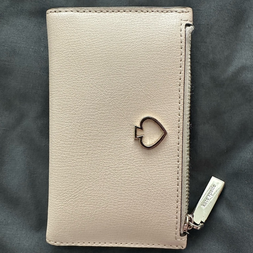 Kate Spade Slim Small Bifold Wallet